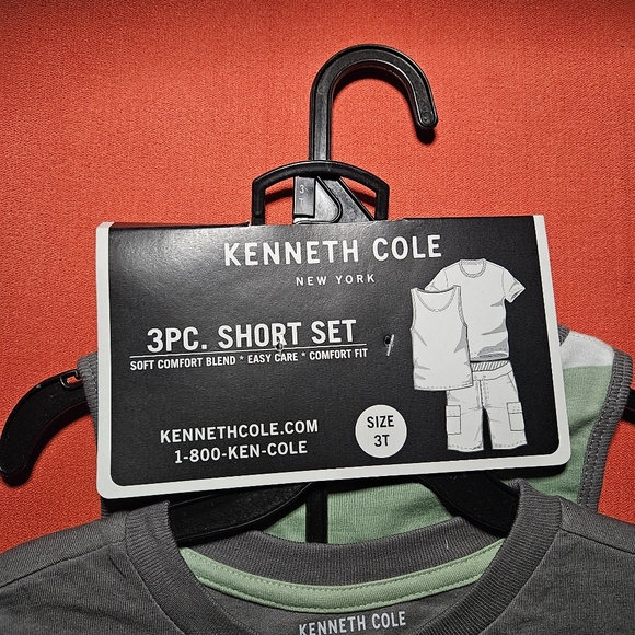 Kenneth Cole Toddler 3 Piece Set 3T - NWT - Picture 2 of 5